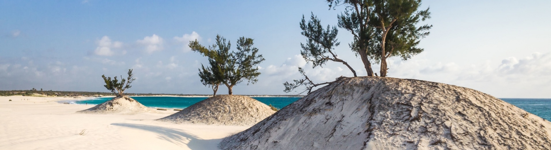 plage-nature-madagascar-dunes-sable