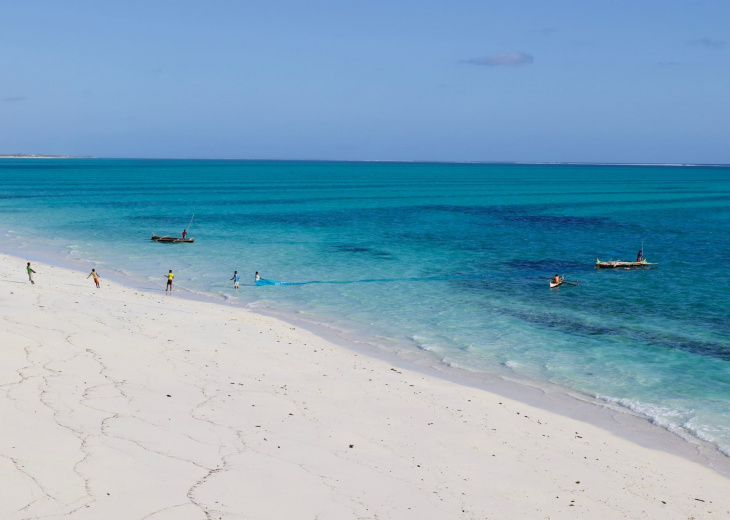 plage-tulear-ankasy-madagascar