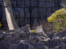 Pont suspendu dans les Tsingy