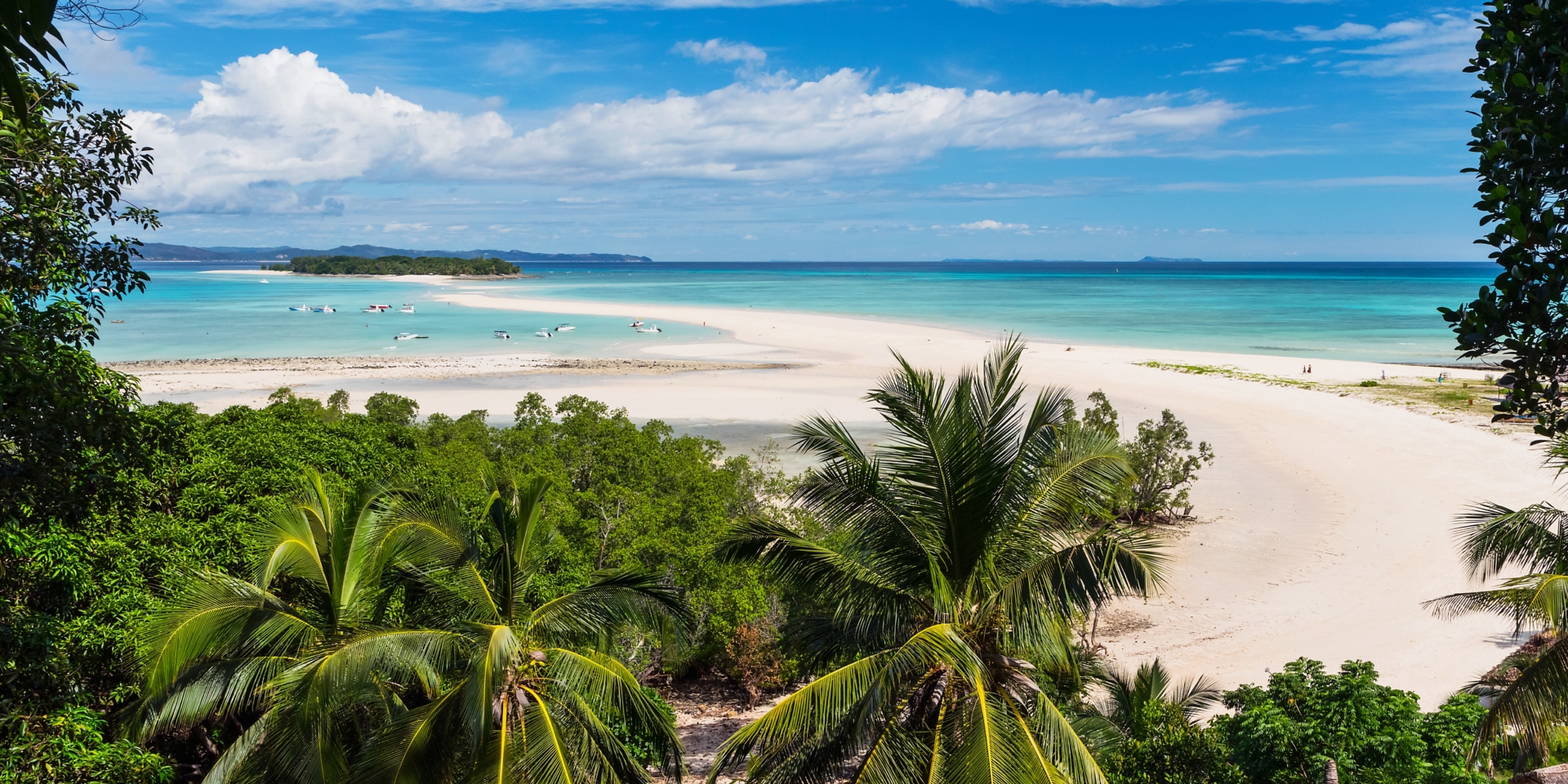 nosy-be-plage-madagascar