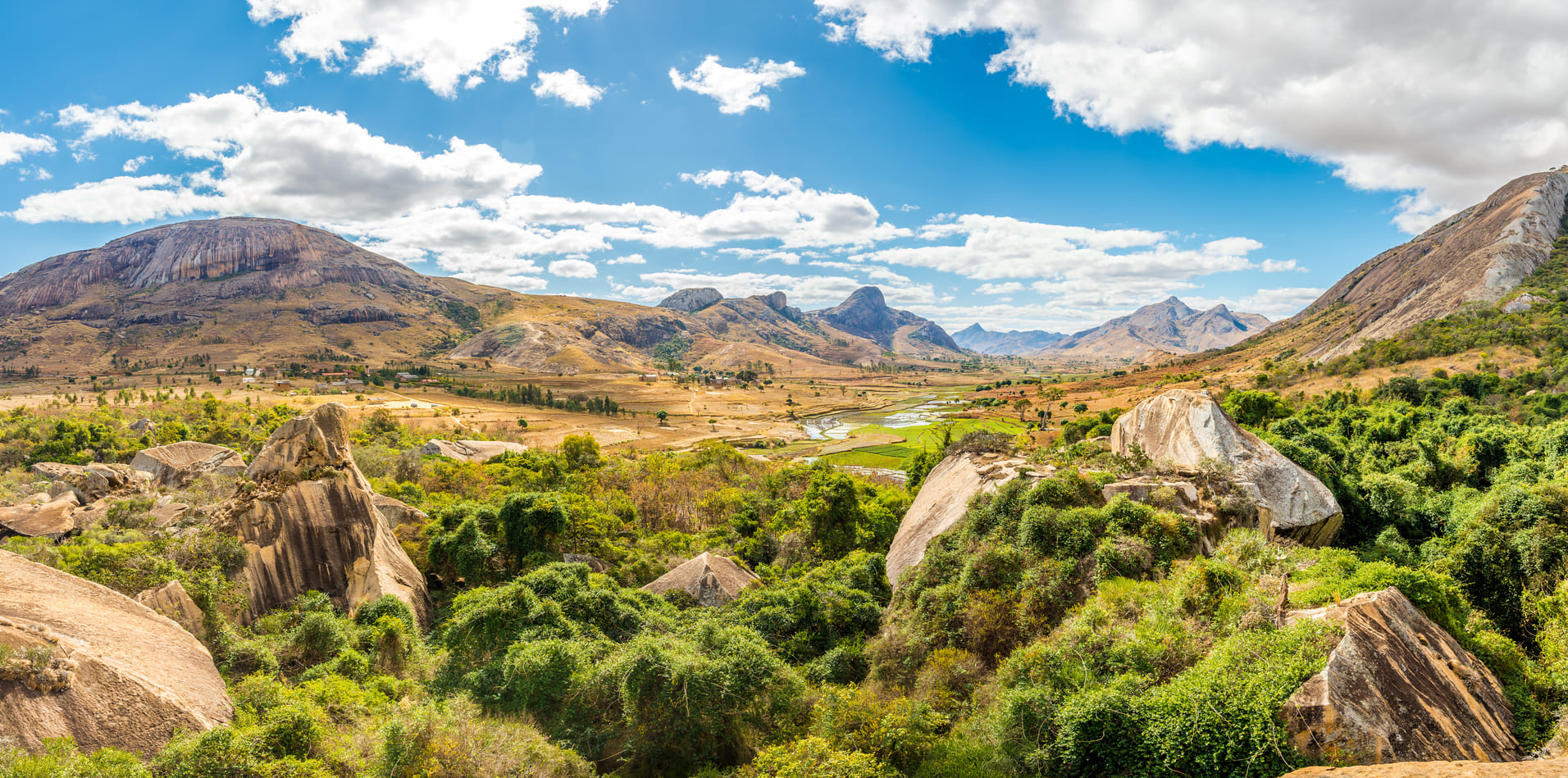 reserve-anja-madagascar